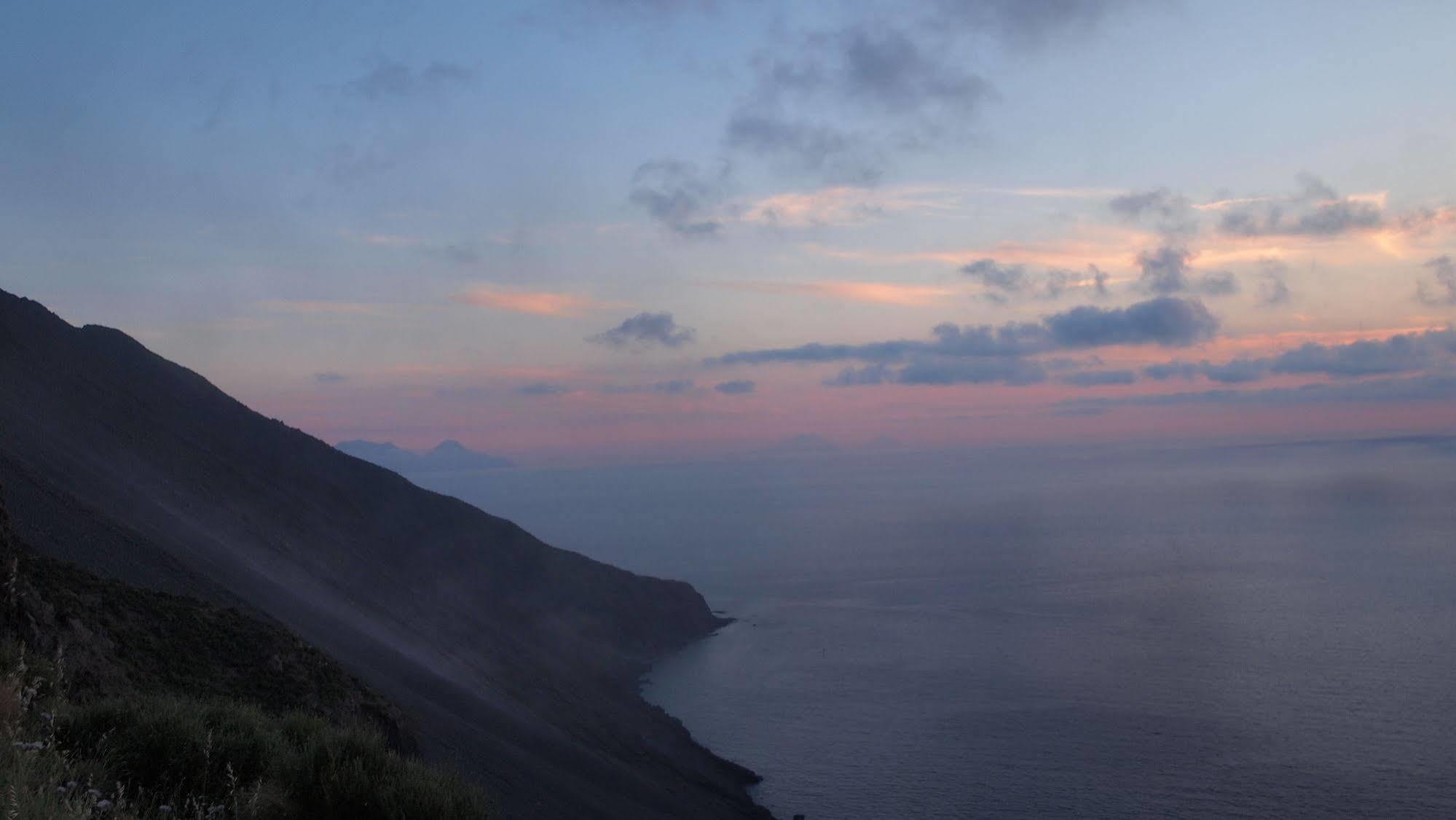 Il Vulcano A Piedi Stromboli Eksteriør billede